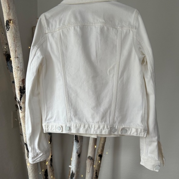 WHITE DENIM JACKET - Picture 2 of 4